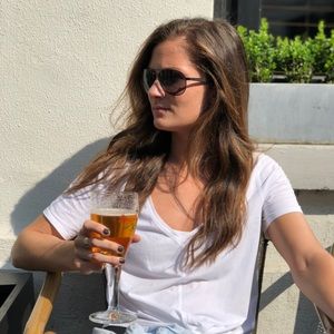 Meet your Posher, Allix